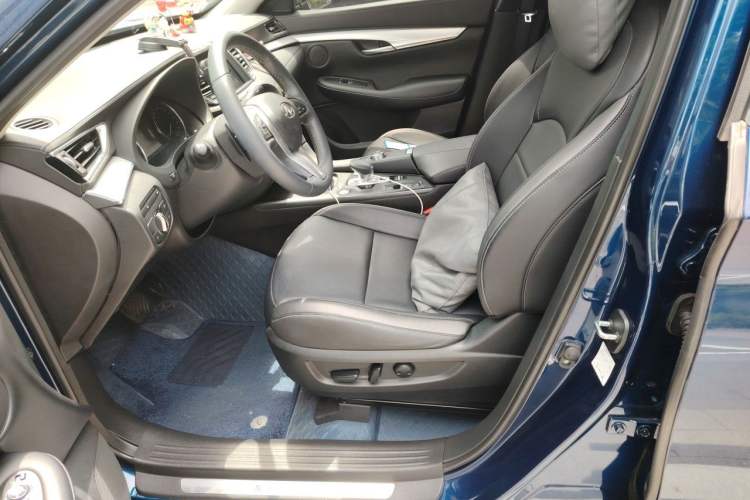 Used Infiniti QX50 2022 2.0T Two-Wheel Drive Navigation Edition Left Front Seat