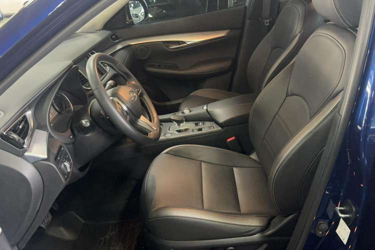 Used Infiniti QX50 2022 2.0T Two-Wheel Drive Navigation Edition Left Front Seat