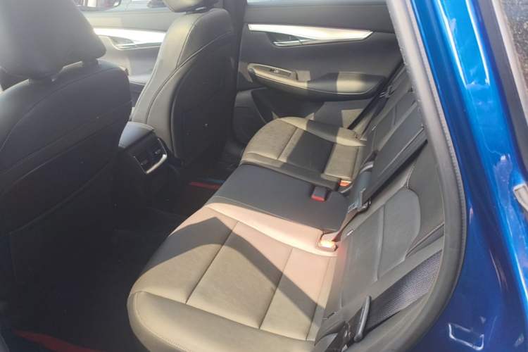 Used Infiniti QX50 2022 2.0T Two-Wheel Drive Fashion Edition Left Rear Seat