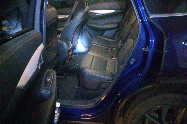 Used Infiniti QX50 2022 2.0T Two-Wheel Drive Navigation Edition Left Rear Seat