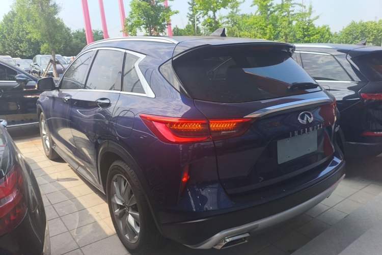 Used Infiniti QX50 2022 2.0T Two-Wheel Drive Fashion Edition Rear Left 45 Deg
