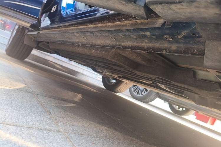 Used Infiniti QX50 2022 2.0T Two-Wheel Drive Fashion Edition Right Side Sill