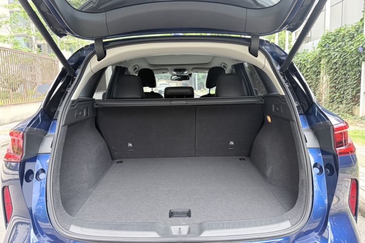 Used Infiniti QX50 2022 2.0T Two-Wheel Drive Fashion Edition Trunk