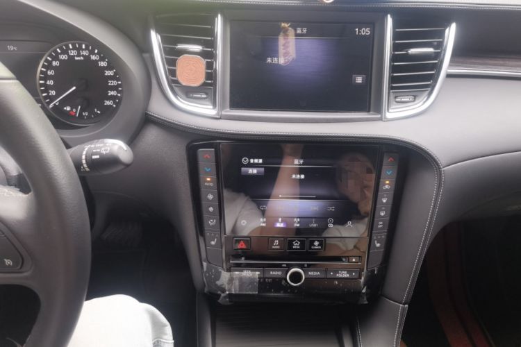 Used Infiniti QX50 2022 2.0T Four-Wheel Drive Elite Edition Audio And AC Panel