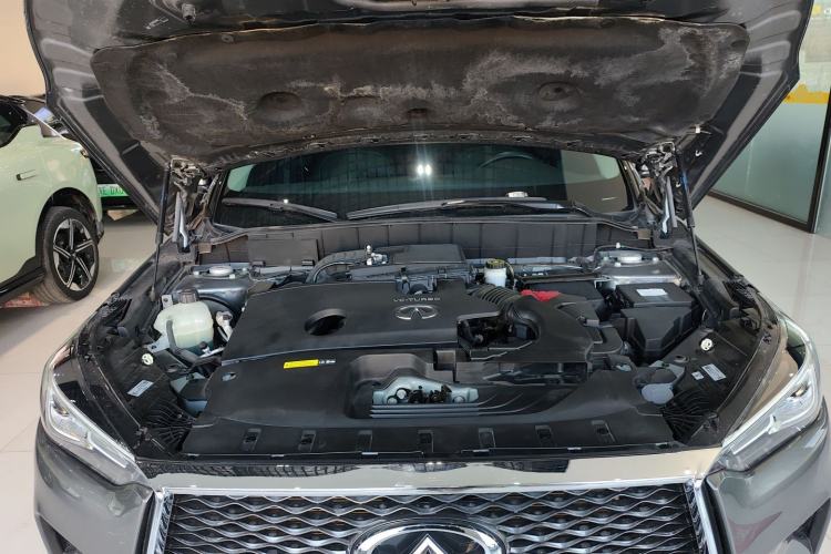 Used Infiniti QX50 2022 2.0T Four-Wheel Drive Elite Edition Engine Bay