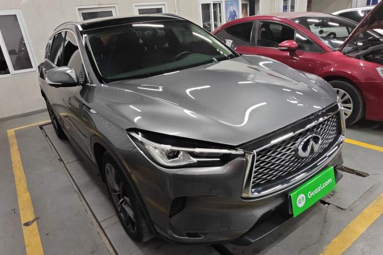 Used Infiniti QX50 2022 2.0T Two-Wheel Drive Navigation Edition Front Right 45 Deg