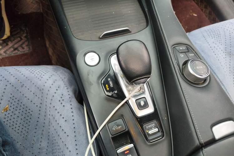 Used Infiniti QX50 2022 2.0T Two-Wheel Drive Fashion Edition Gear Lever