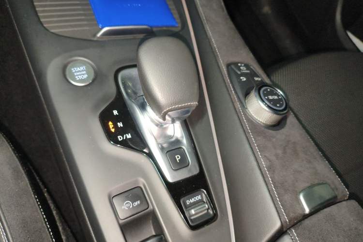 Used Infiniti QX50 2022 2.0T Four-Wheel Drive Flagship Edition Gear Lever