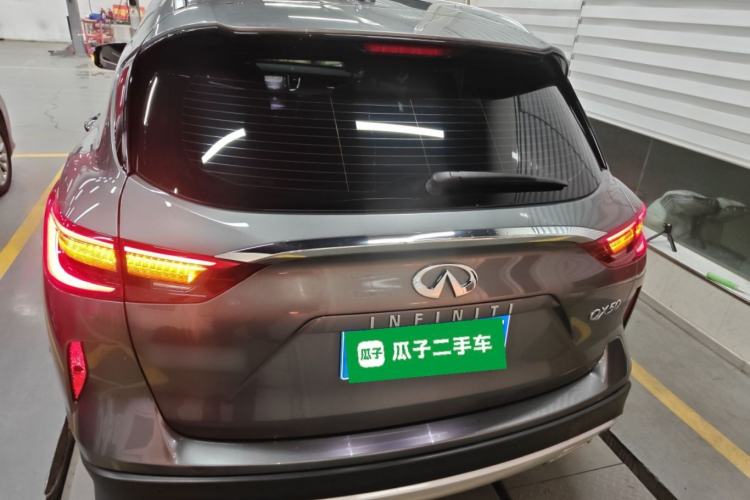 Used Infiniti QX50 2022 2.0T Two-Wheel Drive Navigation Edition Rear