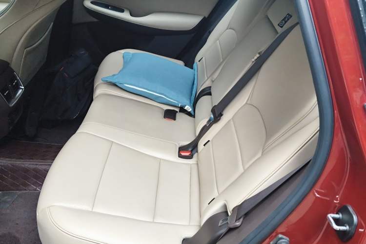 Used Infiniti QX50 2022 2.0T Four-Wheel Drive Flagship Edition Left Rear Seat