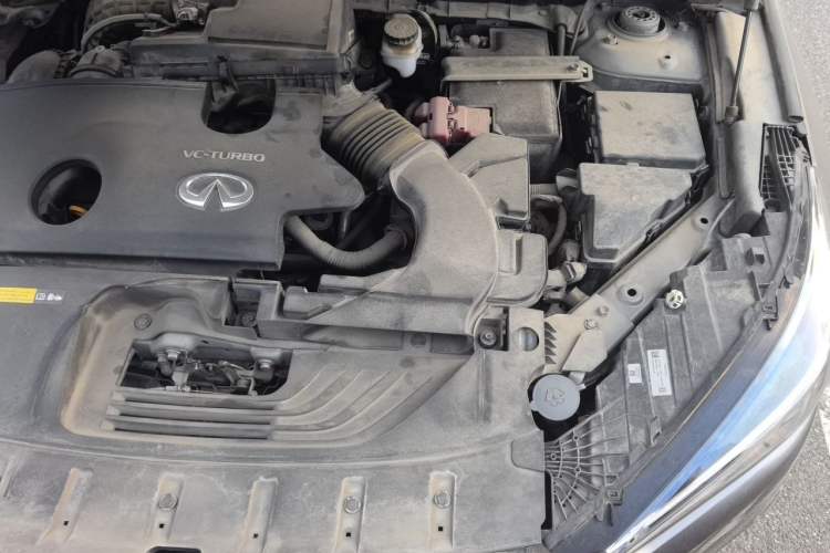 Used Infiniti QX50 2022 2.0T Four-Wheel Drive Elite Edition Engine Bay Left