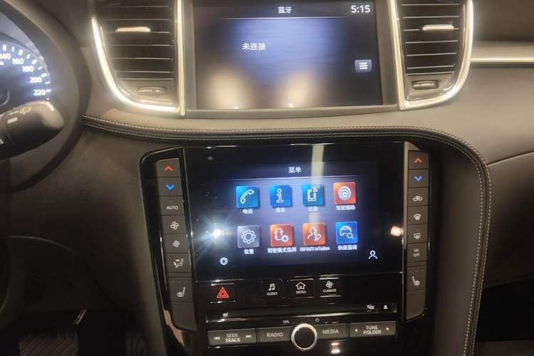 Used Infiniti QX50 2022 2.0T Four-Wheel Drive Elite Edition Audio And AC Panel