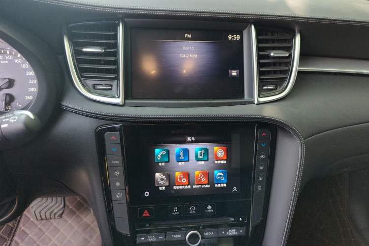 Used Infiniti QX50 2022 2.0T Two-Wheel Drive Navigation Edition Audio And AC Panel