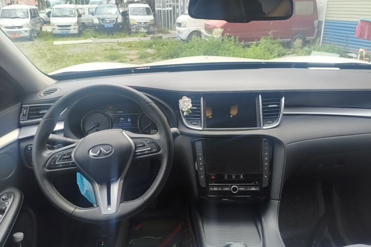 Used Infiniti QX50 2022 2.0T Four-Wheel Drive Navigation Edition Center Console