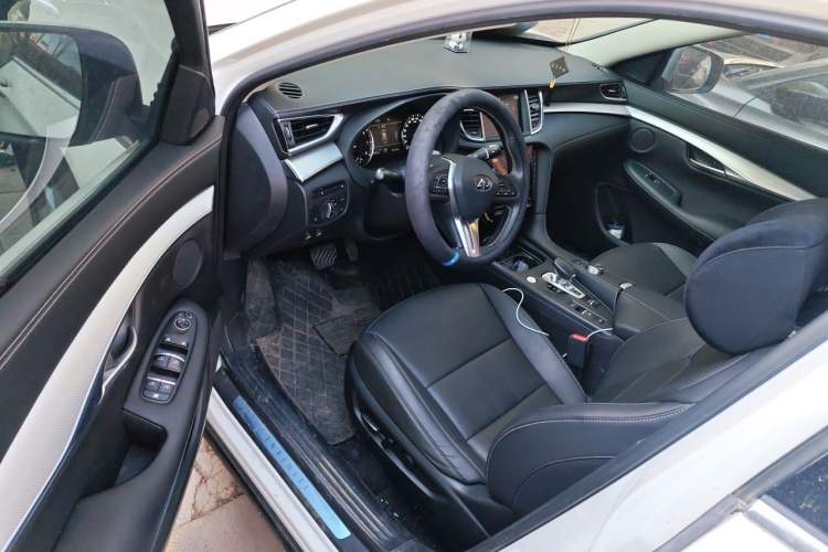 Used Infiniti QX50 2022 2.0T Two-Wheel Drive Fashion Edition Driver Seat