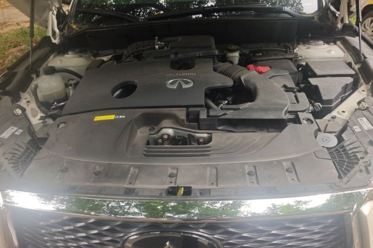Used Infiniti QX50 2022 2.0T Two-Wheel Drive Navigation Edition Engine Bay