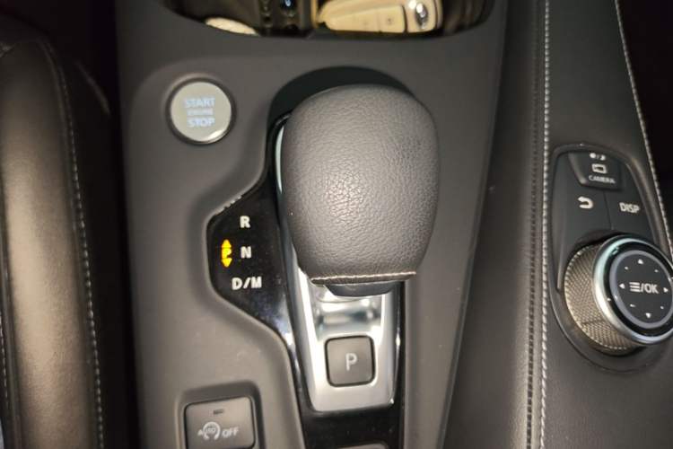 Used Infiniti QX50 2022 2.0T Two-Wheel Drive Navigation Edition Gear Lever