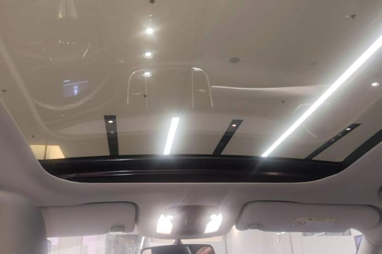 Used Infiniti QX50 2022 2.0T Four-Wheel Drive Elite Edition Headliner
