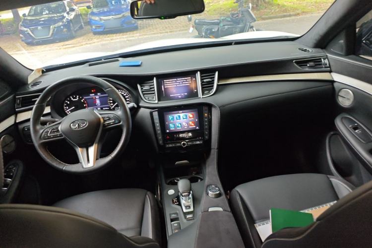 Used Infiniti QX50 2022 2.0T Two-Wheel Drive Navigation Edition Interior 2