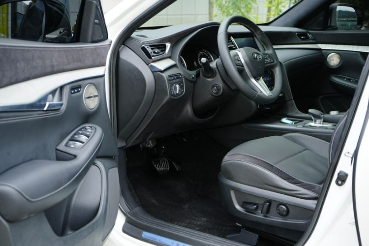 Used Infiniti QX50 2022 2.0T Four-Wheel Drive Flagship Edition Interior 6