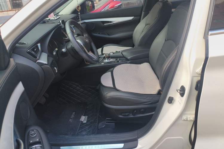 Used Infiniti QX50 2022 2.0T Four-Wheel Drive Elite Edition Left Front Seat