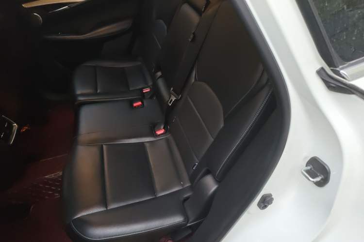 Used Infiniti QX50 2022 2.0T Four-Wheel Drive Navigation Edition Left Rear Seat