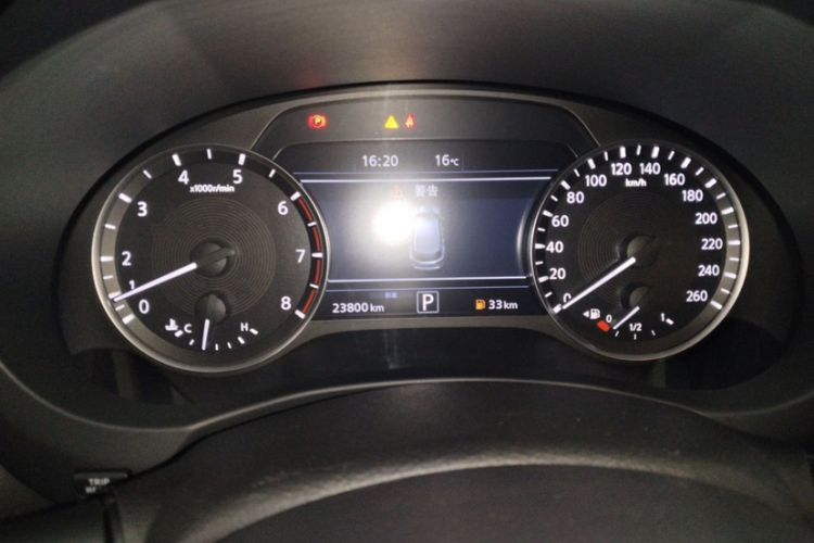 Used Infiniti QX50 2022 2.0T Four-Wheel Drive Flagship Edition Odometer Close Up