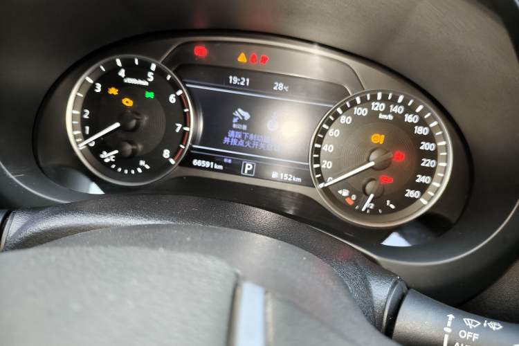 Used Infiniti QX50 2022 2.0T Four-Wheel Drive Navigation Edition Odometer Close Up