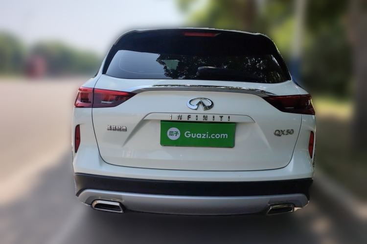 Used Infiniti QX50 2022 2.0T Two-Wheel Drive Navigation Edition Rear