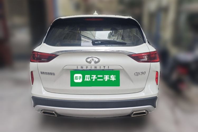 Used Infiniti QX50 2022 2.0T Two-Wheel Drive Navigation Edition Rear