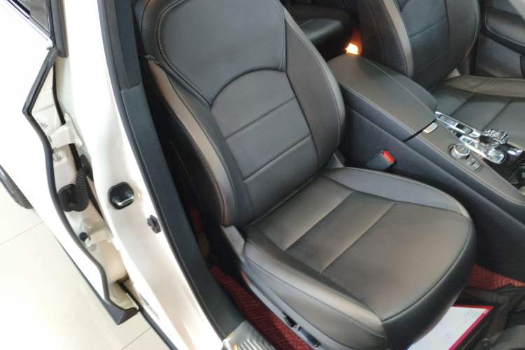 Used Infiniti QX50 2022 2.0T Four-Wheel Drive Navigation Edition Right Front Seat