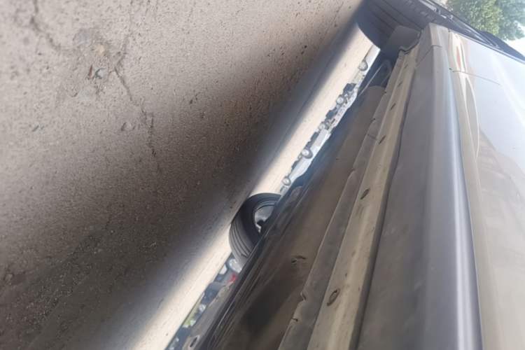 Used Infiniti QX50 2022 2.0T Four-Wheel Drive Navigation Edition Right Side Sill
