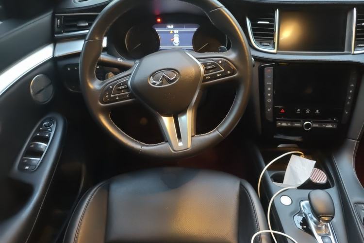 Used Infiniti QX50 2022 2.0T Four-Wheel Drive Navigation Edition Steering Wheel
