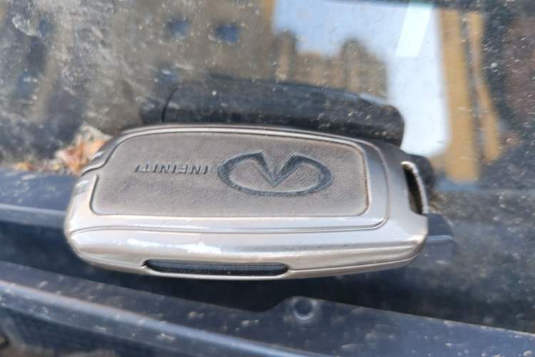 Used Infiniti QX50 2022 2.0T Two-Wheel Drive Fashion Edition Vehicle Key