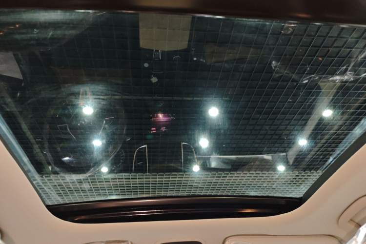 Used Infiniti QX50 2024 2.0T Two-Wheel Drive Navigation Edition Headliner