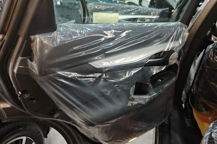 Used Infiniti QX50 2024 2.0T Two-Wheel Drive Navigation Edition Left Rear Door Interior