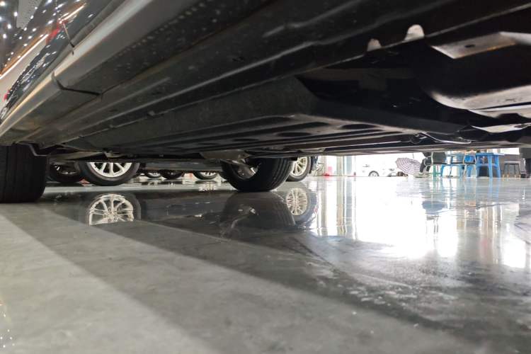 Used Infiniti QX50 2024 2.0T Two-Wheel Drive Navigation Edition Left Side Sill