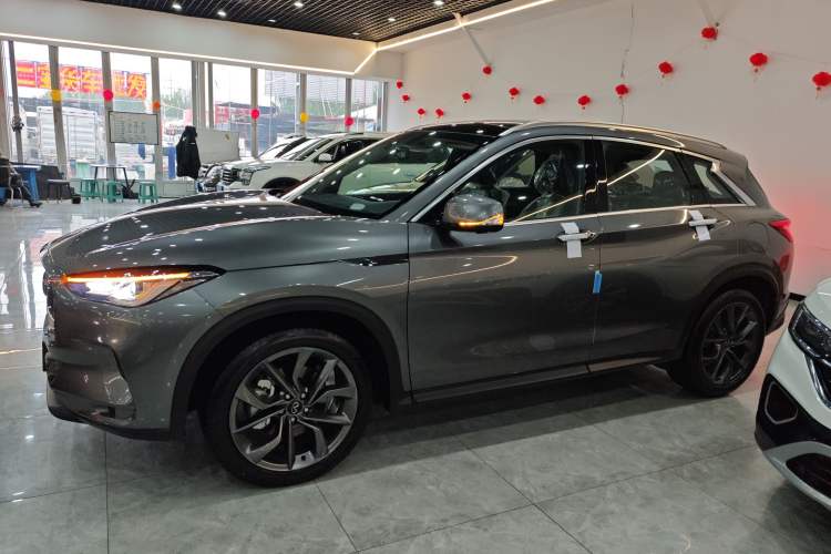 Used Infiniti QX50 2024 2.0T Two-Wheel Drive Navigation Edition Left Side