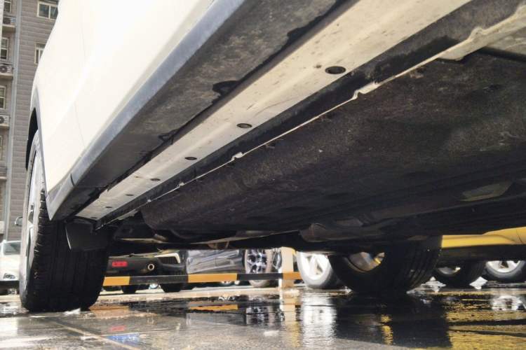 Used Infiniti QX50 2024 2.0T Two-Wheel Drive Navigation Edition Chassis Front Right