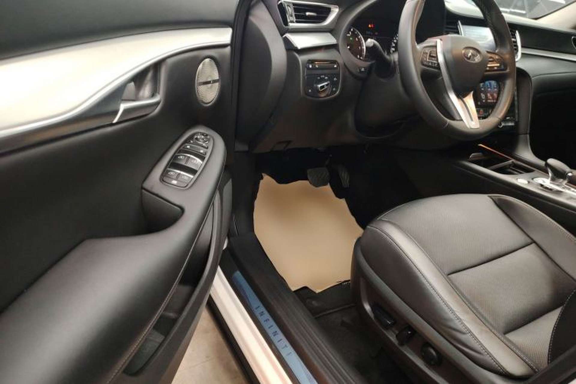 Used Infiniti QX50 2024 2.0T Four-Wheel Drive Luxury Edition Driver Seat