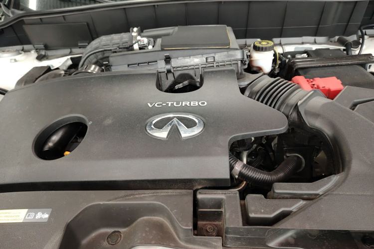 Used Infiniti QX50 2024 2.0T Four-Wheel Drive Luxury Edition Engine Bay