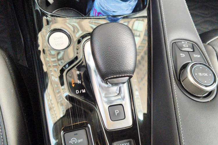 Used Infiniti QX50 2024 2.0T Two-Wheel Drive Navigation Edition Gear Lever