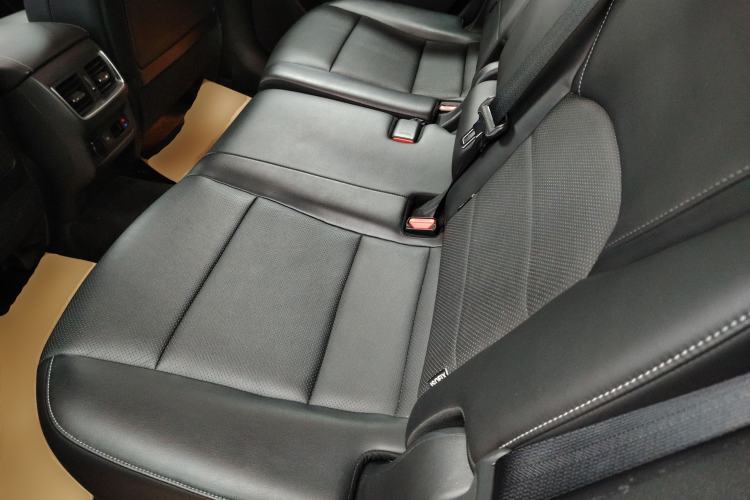 Used Infiniti QX50 2024 2.0T Four-Wheel Drive Luxury Edition Left Rear Seat