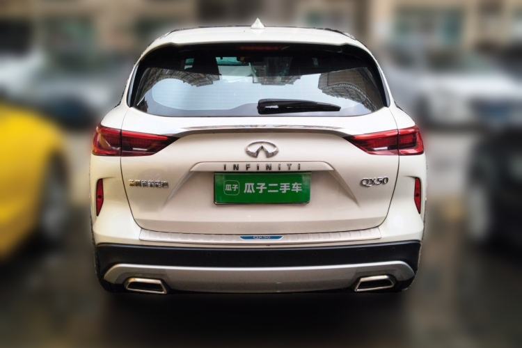 Used Infiniti QX50 2024 2.0T Two-Wheel Drive Navigation Edition Rear