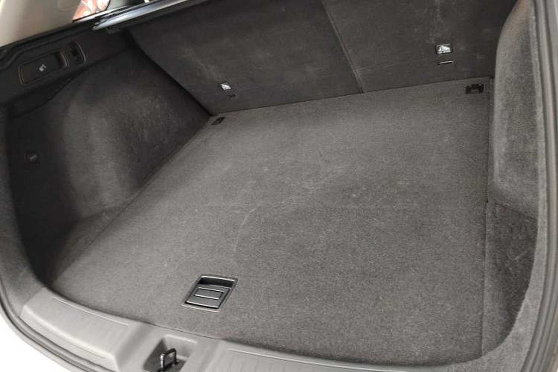 Used Infiniti QX50 2024 2.0T Four-Wheel Drive Luxury Edition Trunk