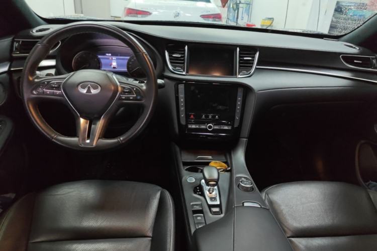 Used Infiniti QX55 2022 2.0T All-Wheel-Drive Luxury Edition Center Console