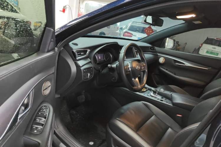 Used Infiniti QX55 2022 2.0T All-Wheel-Drive Luxury Edition Driver Seat