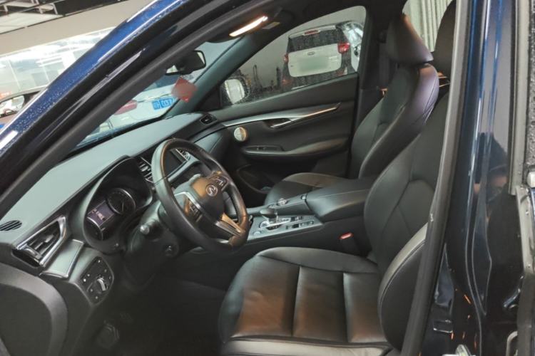 Used Infiniti QX55 2022 2.0T All-Wheel-Drive Luxury Edition Left Front Seat