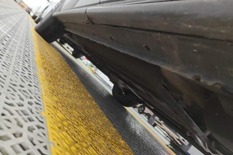 Used Infiniti QX55 2022 2.0T All-Wheel-Drive Luxury Edition Left Side Sill
