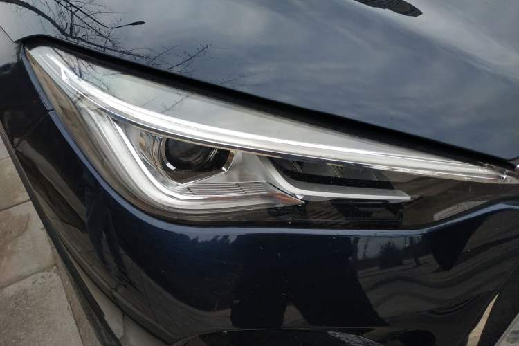 Used Infiniti QX55 2022 2.0T All-Wheel-Drive Luxury Edition Right Front Headlight